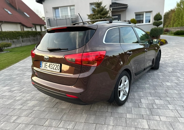 Kia Ceed cena 37515 przebieg: 227500, rok produkcji 2014 z Jędrzejów małe 67